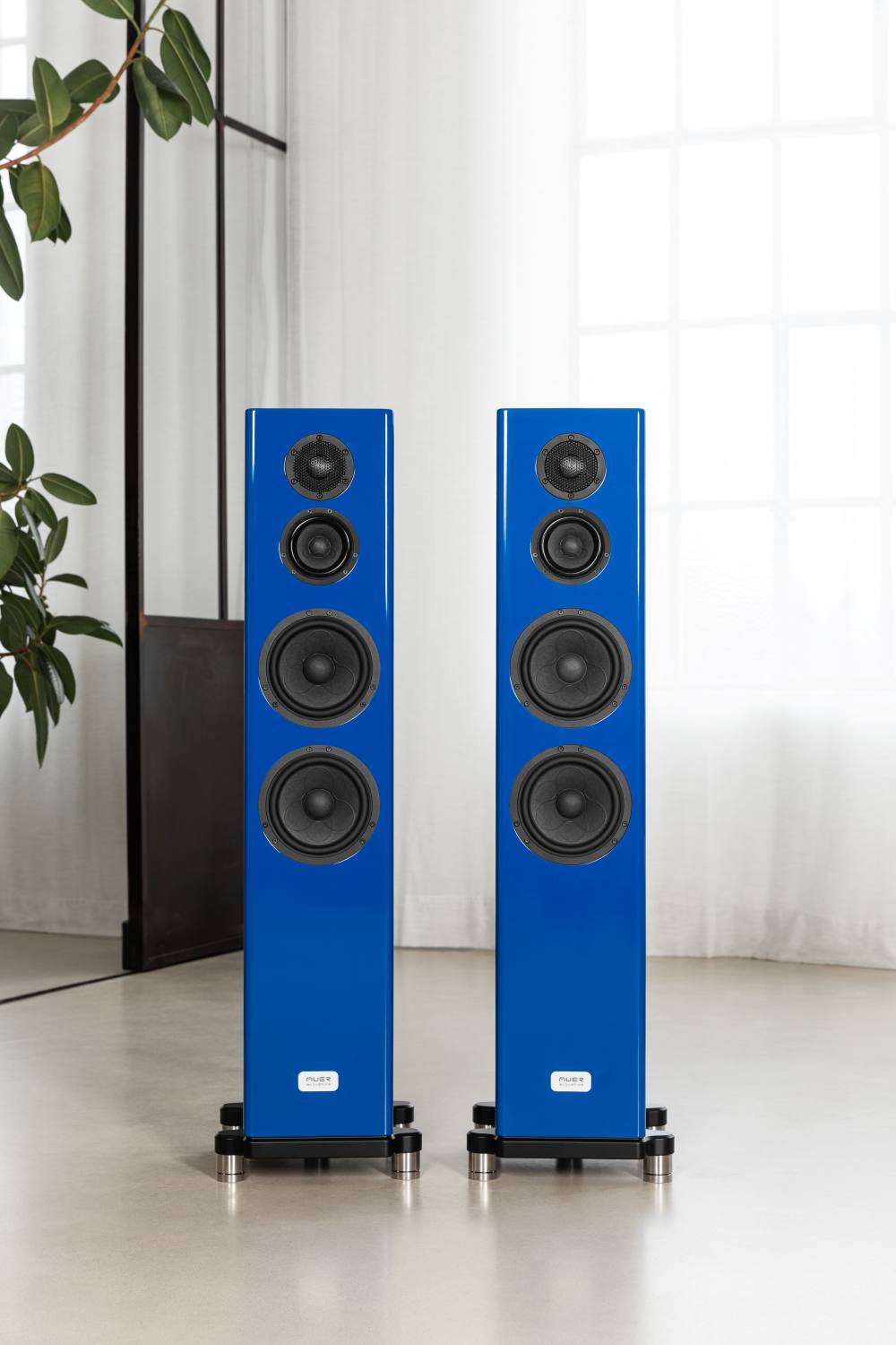 AUER Acoustics Versura V2, Standlautsprecher – Bild 5