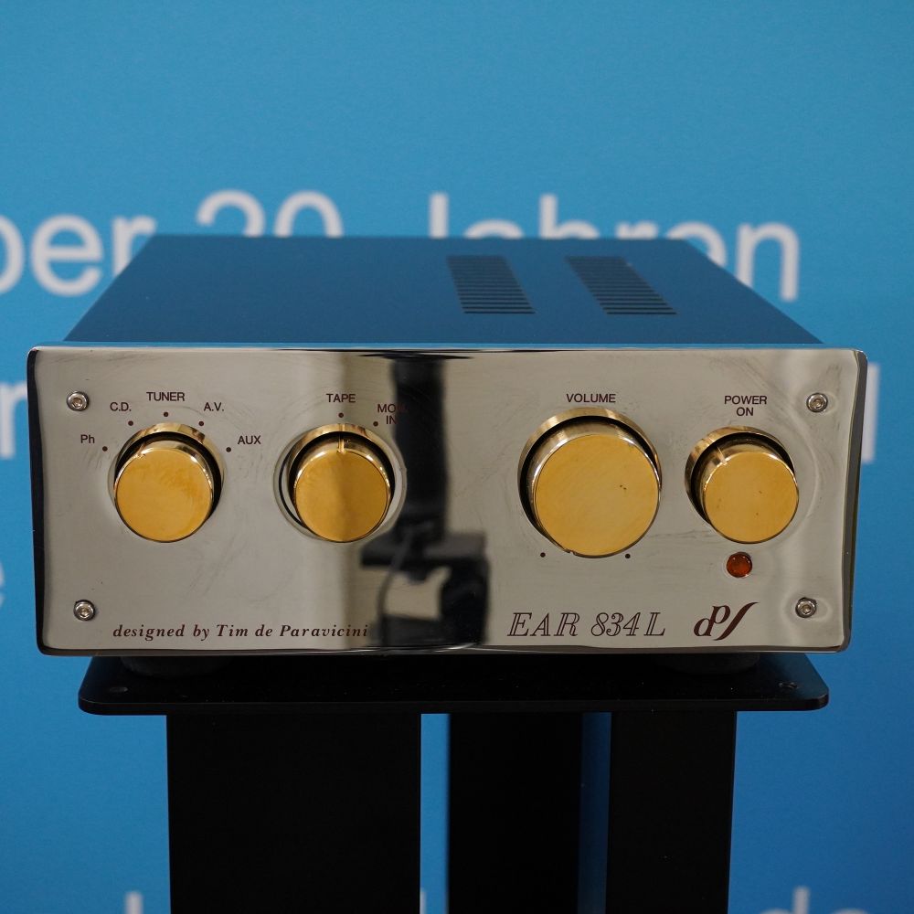 EAR Yoshino 834L, Röhrenvorverstärker